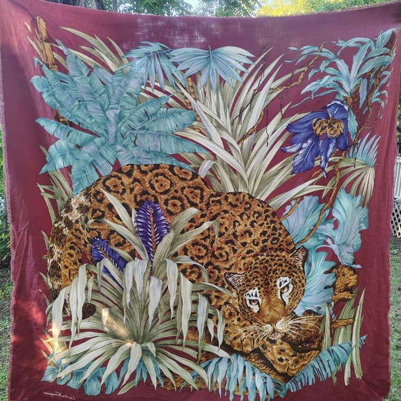 Vintage AUTHENTIC Salvatore Ferragamo Scarf Wrap multicolor 52 inch - Picture 7 of 7